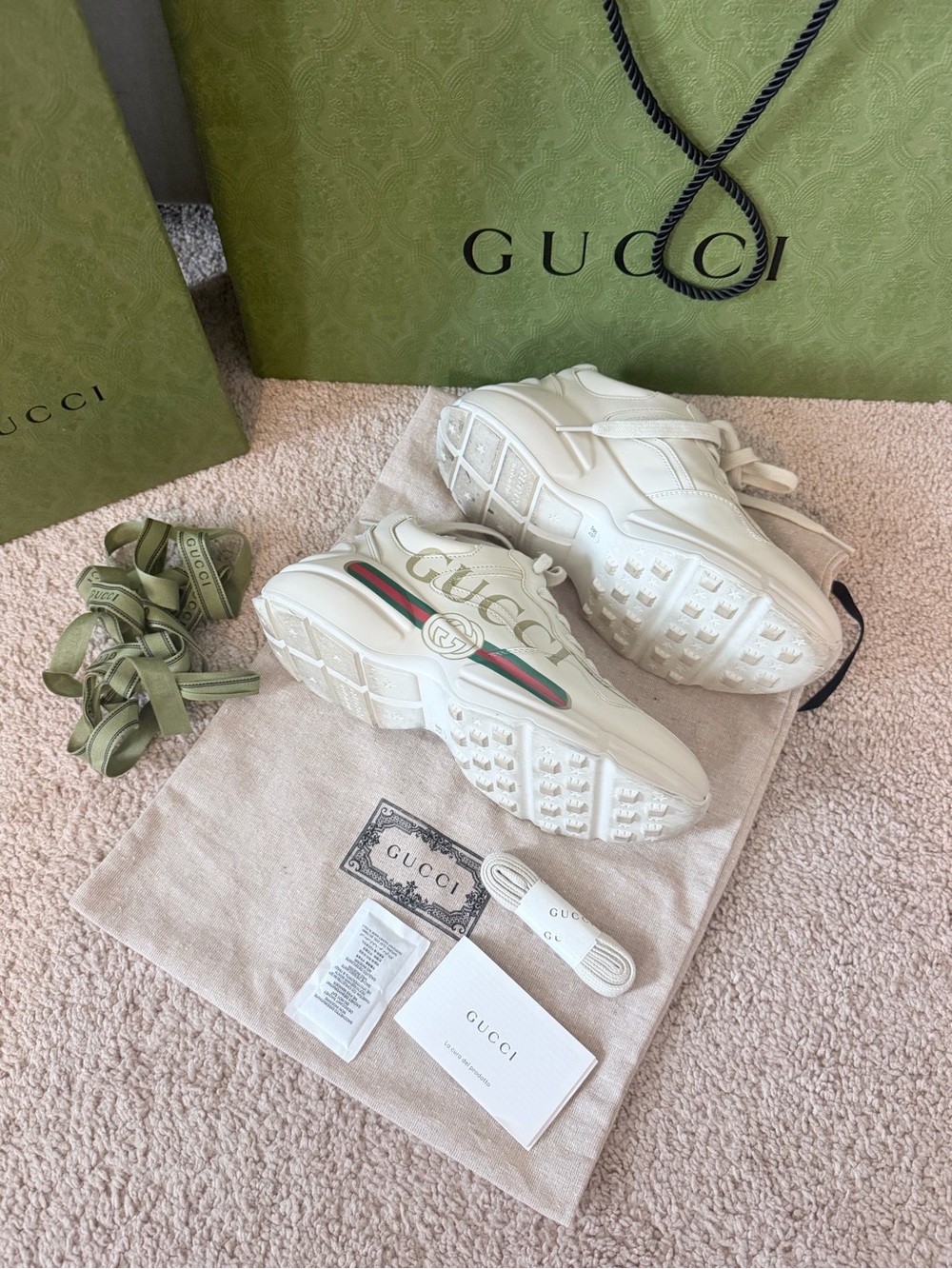GUCCI - Picture 7 of 15